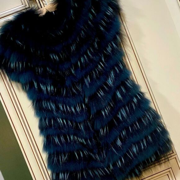 ONE OF A KIND Blue Shaggy Glam Multicolor Designer Vest - Picture 11 of 14
